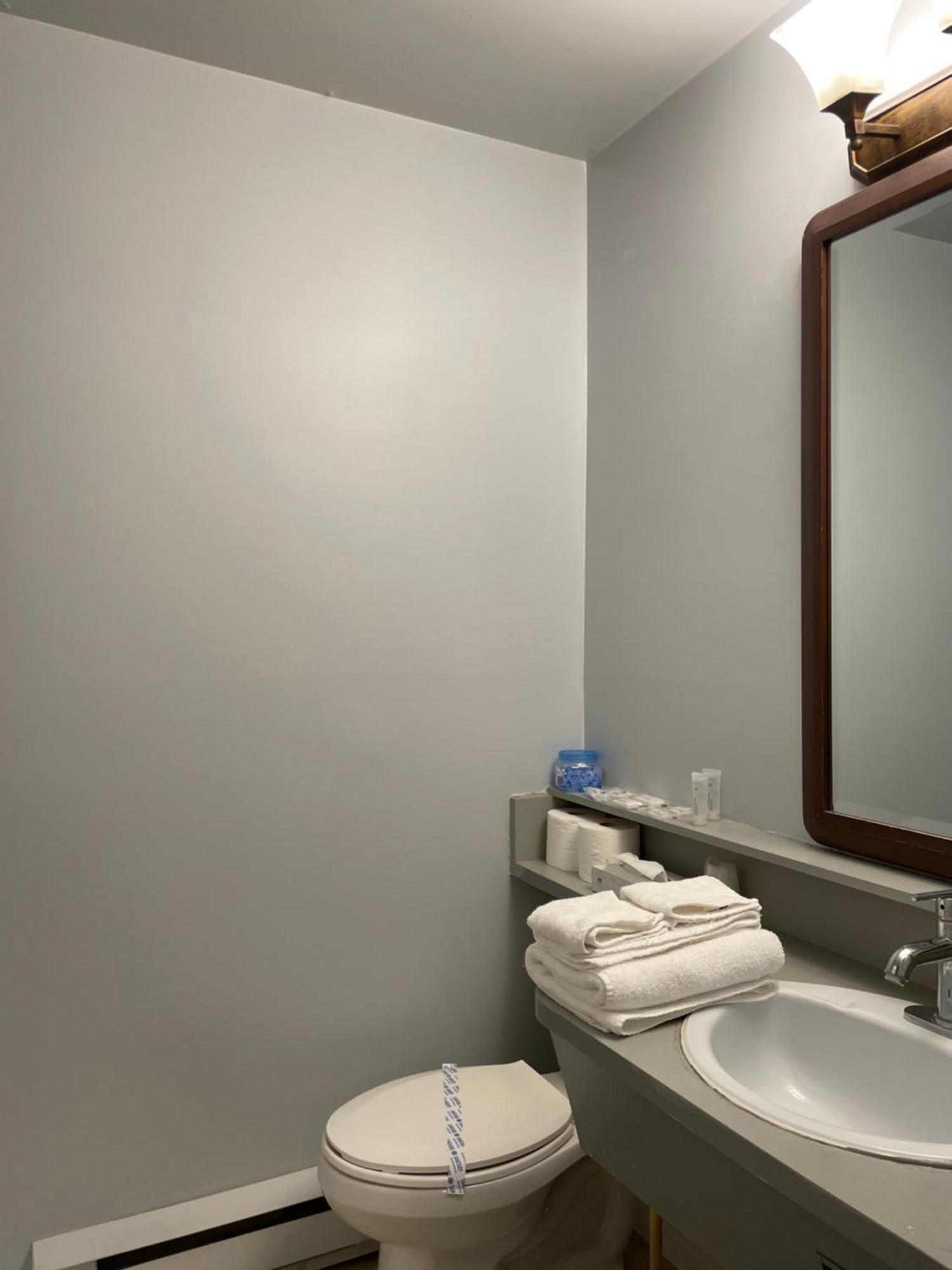 Nechako Valley Inn Vanderhoof Экстерьер фото